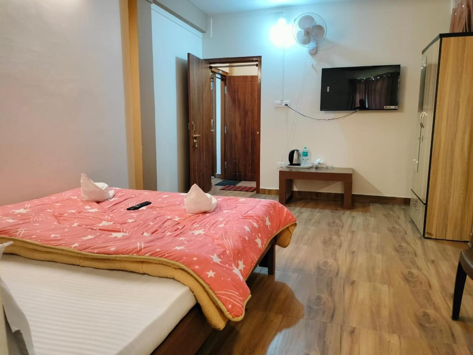 Aroma Inn Shillong Exterior foto